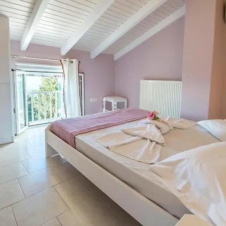 Вилла Paxoi Serene Oasis - Mylos Mediterranean Charm