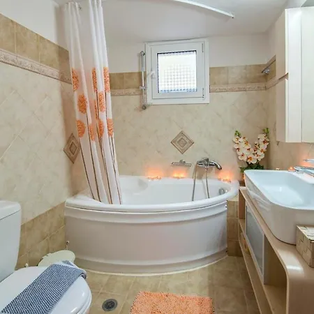 Вилла Paxoi Serene Oasis - Mylos Mediterranean Charm