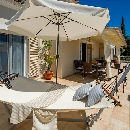 Вилла Paxoi Serene Oasis - Mylos Mediterranean Charm Arvanitakeika
