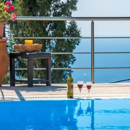 Вилла Paxoi Serene Oasis - Mylos Mediterranean Charm *