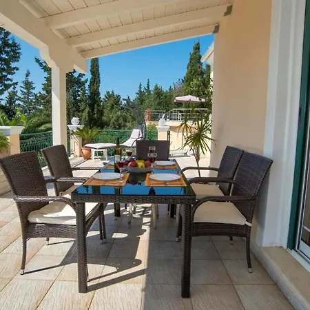 Paxoi Serene Oasis - Mylos Mediterranean Charm Вилла