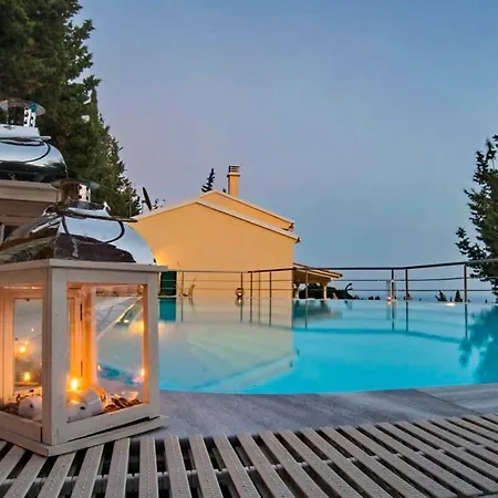 Paxoi Serene Oasis - Mylos Mediterranean Charm Вилла *