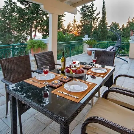 Вилла Paxoi Serene Oasis - Mylos Mediterranean Charm *