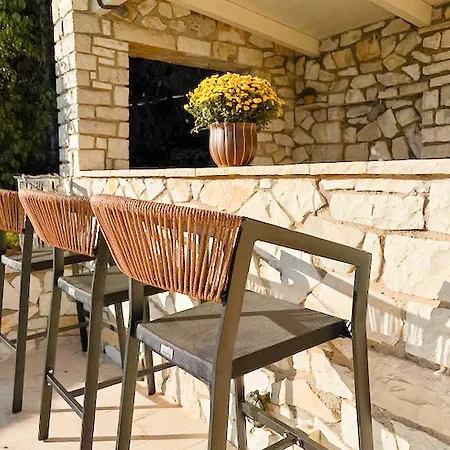 Paxoi Serene Oasis - Mylos Mediterranean Charm Вилла
