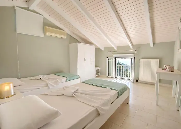 Paxoi Serene Oasis - Mylos Mediterranean Charm Arvanitakeika