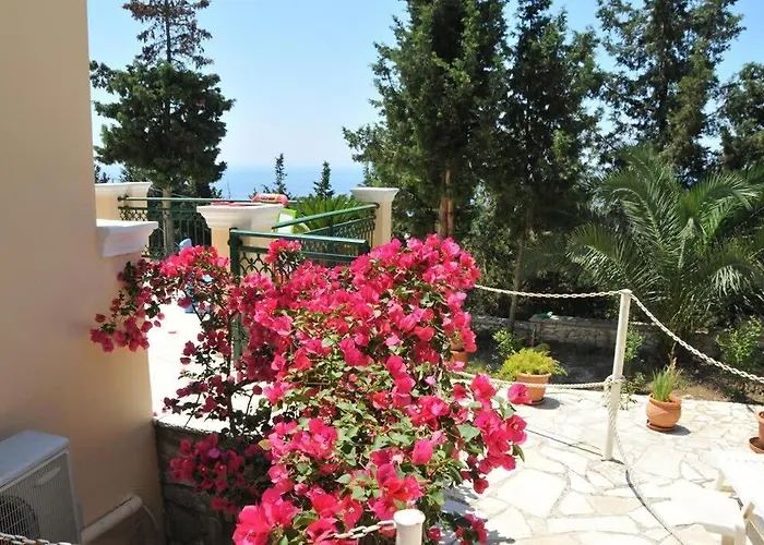 Paxoi Serene Oasis - Mylos Mediterranean Charm *