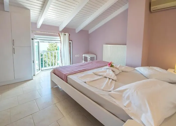 Villa Paxoi Serene Oasis - Mylos Mediterranean Charm