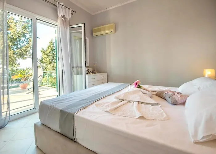 Paxoi Serene Oasis - Mylos Mediterranean Charm Arvanitakeika