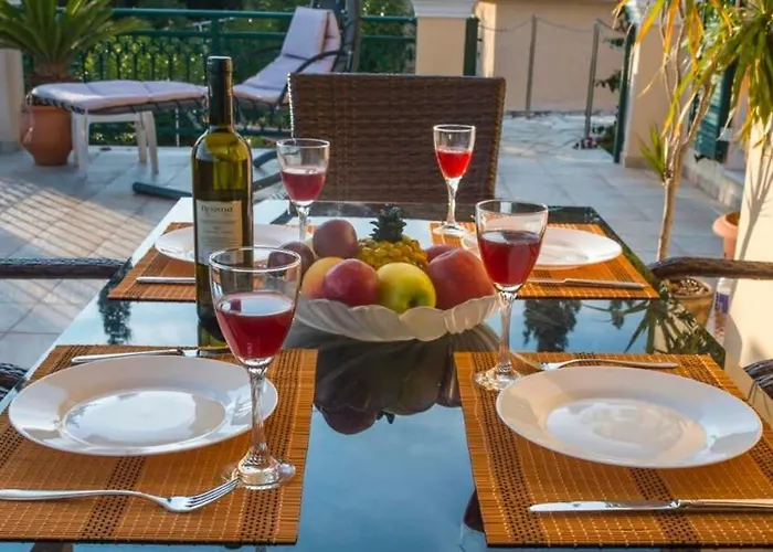 Paxoi Serene Oasis - Mylos Mediterranean Charm Arvanitakeika