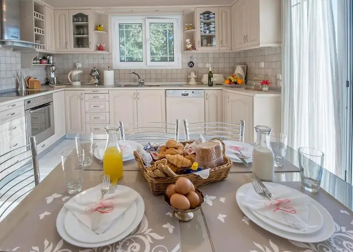 Paxoi Serene Oasis - Mylos Mediterranean Charm