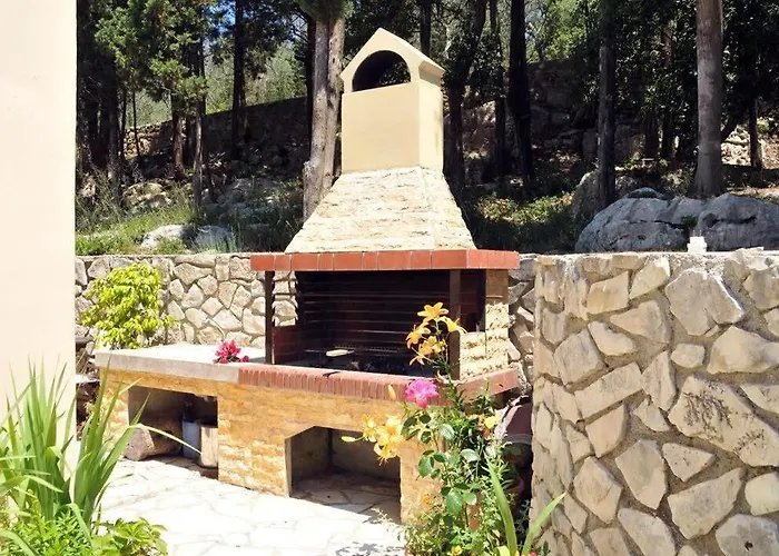 Paxoi Serene Oasis - Mylos Mediterranean Charm
